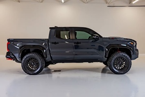 PRÊT À EXPÉDIER 2025 T0Y0TA Tacoma TRD Pro 4X4 Full Option d'occasion à vendre - Product Image 3