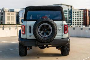 LUXURY RIDE 2021 Bronco Badlands 2.7L EcoBoost V6 4WD Paquete Lux - Product Image 4