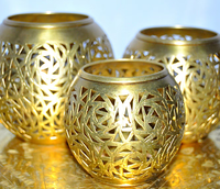 Bougeoir marocain en laiton doré fait à la main Supports ronds en métal Décoration intérieure Lampes de table Lanternes marocaines
