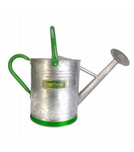 Pot d'arrosage métallique en acier pour jardin domestique avec bec à haut débit pour l'arrosage rapide de grandes plantes en pot ou de parterres de fleurs - Product Image 4
