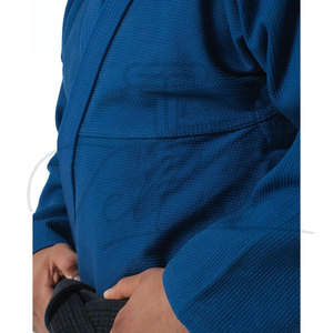 Ventes chaudes de tenues de karaté à manches longues, logo personnalisé, couleur respirante, tissu 300g en provenance du Pakistan - Product Image 3