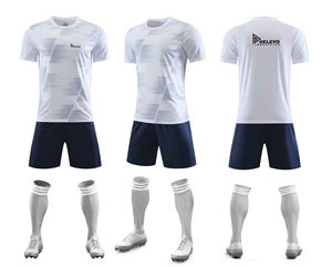 Vêtements de sport personnalisés Maillots de football Maillot de football personnalisé Survêtement de football personnalisé Ensemble de maillots de football pour jeunes Sublimation - Product Image 4