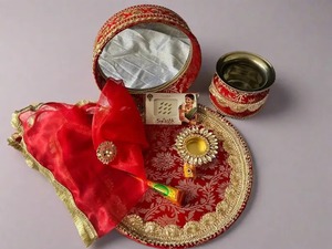 ผ้าปักตกแต่ง Karwa Chauth Thali, อินเดีย Punjabi แต่งงานใหม่เจ้าสาว Karwa Chauth Thali, First Karwa Chauth แผ่นเสียง - Product Image 2