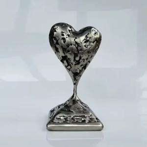 Escultura metálica tradicional elaborada a mano para decoración del hogar de estilo antiguo con detalles de primera calidad y calidad de diseño herencia - Product Image 2