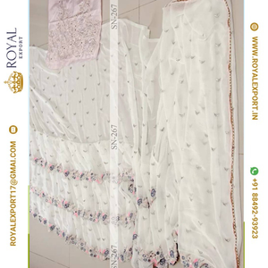 Lanzamiento exclusivo Blissful Party Wear Georgette Ruffle White Sarees Collection Fabricante por Royal Export en Surat Gujarat - Product Image 4