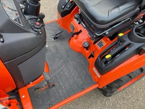 Tractor de Ruedas Kubota BX-235 de 23hp/25hp para Granjas, Cortadora de Césped, Retroexcavadora, Accesorio de Cargador Frontal, Cojinetes de Motor Inclinables - Product Image 2