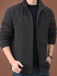 แจ็คเก็ตบอมเบอร์ผู้ชายแบบทางการ ดีไซน์สั่งทำพิเศษ ผ้าโพลีเอสเตอร์ ด้านหน้าเรียบ ไม่ยับ ไม่ต้องรีด ใส่ได้ทั้งลำลองและธุรกิจ เหมาะสำหรับฤดูใบไม้ผลิและฤดูใบไม้ร่วง - Product Image 2