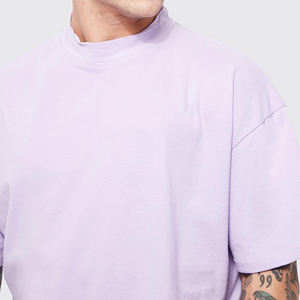 Camiseta de Hombre de Alta Calidad, Tela Jersey Lisa, Personalizable en la Parte Delantera, Secado Rápido, Transpirable, 100% Algodón, Diseño Sólido, Hecho en Pakistán - Product Image 2