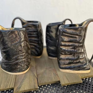 Taza de cuerno vikingo impermeable hecha a mano, cuerno de búfalo pulido Natural con soporte para barras, regalos, coleccionistas de la India - Product Image 1