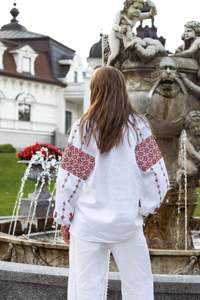 Blusas y tops de popelina de diseñador para mujer con bordado tejido informal de verano Cantidad moderada para la temporada de verano - Product Image 4