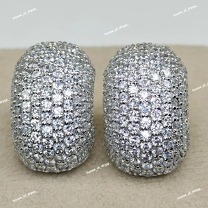 Pendientes Clásicos con Incrustaciones de Diamantes Moissanite, Pendientes de Plata de Ley 925 Brillantes y Lujosos para Mujer - Product Image 5