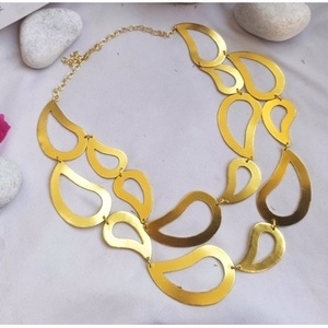 Collares de Latón Hechos a Mano, Chapados en Oro, con Diseños Geométricos de Mariposas y Números, Diseños Religiosos Cristianos para Bodas y Fiestas, Caja con Cuentas de Diamantes - Product Image 2