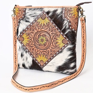 Bolso de Cuero Estilo Occidental Sunflower Unisex de Lujo con Bordado, Cierre de Cremallera, Diseño Floral y Solitario, Disponible en Stock - Product Image 1
