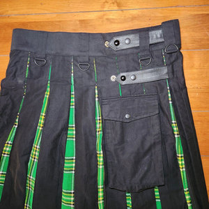 Kilt tactique hybride moderne pour homme en coton noir et tartan vert irlandais 2026 - Product Image 3