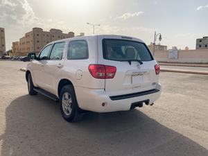 2014ใช้สำหรับ Toyota Sequoia GCC AWD พร้อมยาง R20เบาะหนังที่นั่งควบคุมความเร็วคงที่ Euro6ปล่อยก๊าซเรือนกระจก - Product Image 5