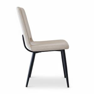 Chaise de salle à manger PASCAL en tissu luxueux au design moderne avec assise et dossier rembourrés pour restaurants et intérieurs résidentiels - Product Image 3