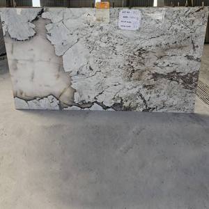 Merveilleuse pierre de quartzite de luxe rétroéclairée translucide blanche pour les élévations de murs et les applications de design d'intérieur - Product Image 1