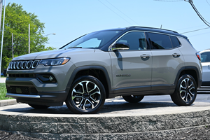 Good deal for 2022 J e e p Compass Limited 4WD LHD RHD - Product Image 2