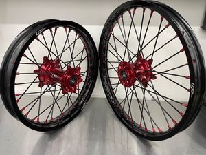 Achetez un nouveau jeu de roues Talon Red Wheel Set Excel Rims 19 | 21 - Product Image 6