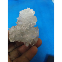 Cristal clair Quartz Geode Minéraux Grappes de pierres naturelles Artisanat de cristal Pierres semi-précieuses Roches Reiki Vitrine Minéraux
