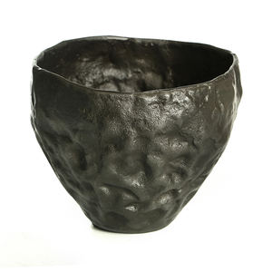 Vases et pots à fleurs en aluminium noir martelé faits à la main de forme ronde Style côtier pour la décoration de la maison et de la table de mariage - Product Image 3