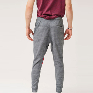 Joggers de sport décontractés pour hommes de haute qualité, coupe régulière, légers, respirants, style streetwear, avec logo personnalisé, taille mi-haute, pour la course à pied - Product Image 3
