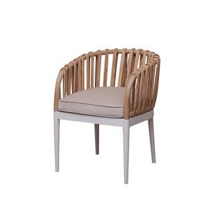 Chaise de salle à manger à bras Arzy en bois de teck massif et structure en aluminium avec coussin et rotin tissé pour une utilisation intérieure et extérieure - Product Image 4