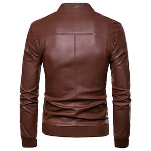 Chaqueta de cuero estilo racer para hombre en color marrón con paneles perforados para mayor transpirabilidad y un estilo vintage de carreras. - Product Image 3