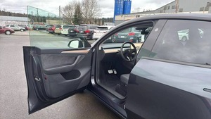 เทสล่า โมเดล วาย ปี 2024 รุ่น Performance Sport Utility 4D ที่ได้รับการรับรองว่าสะอาดและใช้งานมาอย่างเหมาะสม - Product Image 3