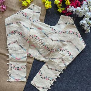 Vente en gros de vêtements indiens et pakistanais chemisier à broder en fil multi-séquences en pur coton Khadi de Camric pour distributeurs - Product Image 1