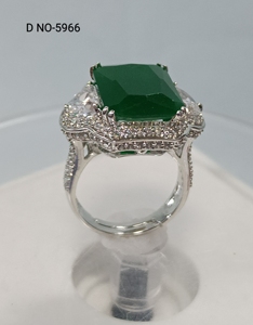 แหวนนิ้วสไตล์คลาสสิกประดับเพชรแบบอเมริกัน รุ่น Sku-5966 E4 ทำจากทองเหลืองชุบโรเดียม - Product Image 1