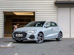 Au Di <span class=keywords><strong>A3</strong></span> Essence 2025 A3L <span class=keywords><strong>Limousine</strong></span> 35 TFSI Flying Joy Edition SUV 4 portes 5 places Voiture familiale à <span class=keywords><strong>prix</strong></span> abordable pour l'Afrique - Product Image 4