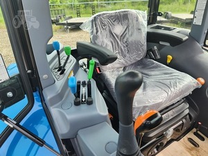 Tracteur à chenilles 2026 LS MT347C avec moteur 60 CV, boîte de vitesses et PLC - Product Image 5