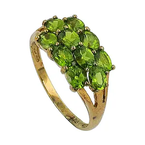 Bague statement en or 14 carats plaqué or avec grappe de péridots pour femmes, bijoux en pierres précieuses pavées jaunes et vermeil avec base en platine - Product Image 2