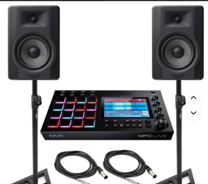 Tout neuf, original, avec des moniteurs de studio M-Audio BX5 et des pieds - Product Image 1