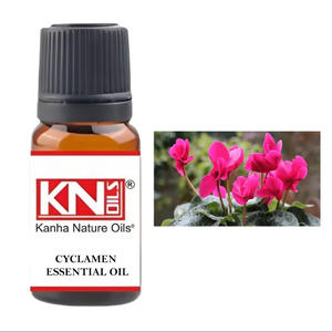 Huile de cyclamen (Cyclamen persicum) |   Huile essentielle pure et naturelle pour les soins de la peau, l'aromathérapie et les diffuseurs - Product Image 2