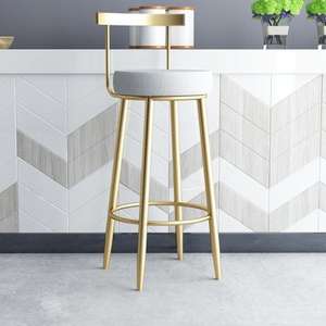 Chaise en métal de haute qualité avec cadre durable et siège rembourré pour plus de confort et de soutien - Product Image 2