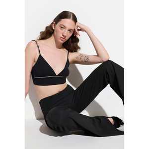 Blusa Corta con Cuello en V BluzV - Product Image 3