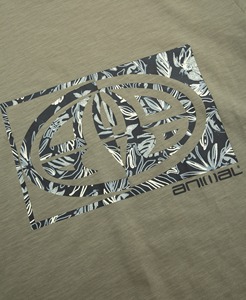 Camisetas de corte moderno con estampados artísticos y de inspiración vintage Ropa de moda que brinda comodidad hecha en Pakistán - Product Image 3