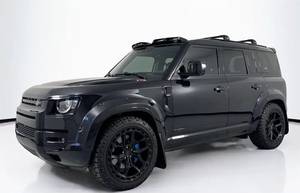 Land-Rover Defender 110 Carpathian Edition 2022 Usado en Perfecto Estado, 5.0L V8 Supercargado, Tracción en las Cuatro Ruedas, SUV de Lujo Todoterreno - Product Image 2