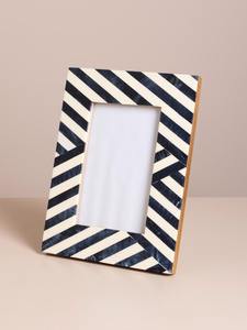 Cadre photo tendance en bois et résine avec incrustation de toile, accessoires pour album photo, fabriqué en Inde pour un usage domestique - Product Image 6