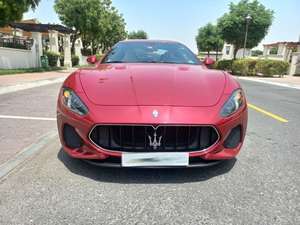 Vehículo Usado V8 2024 con Volante a la Izquierda, Asientos de Cuero, Neumáticos R17, Techo Solar Automático, Cámara Trasera 360, Emisión Euro IV, 5 Asientos - Product Image 2