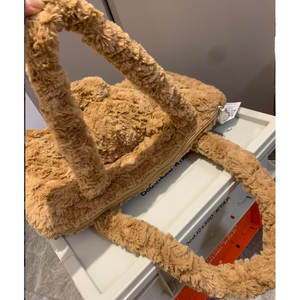 Mochila y Bolso de Mano de Peluche Jellycat Barcelona Bear para Niños de 2 a 14 Años, Algodón Súper Suave con Adorable Muñeco de Peluche - Fiesta - Product Image 5