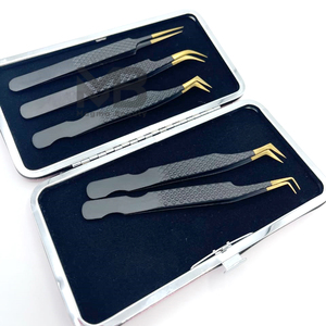 Pince à épiler japonaise en acier inoxydable avec nom de marque personnalisé, noir mat, pointe en fibre dorée - Product Image 2