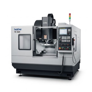 Centre d'usinage vertical CNC Brother TC S2C, meilleur rapport qualité-prix, haute vitesse, 3 axes, fraisage, perçage, taraudage pour pièces automobiles - Product Image 1