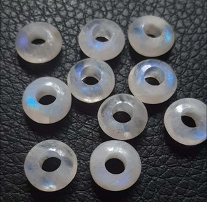 Prix de gros Multi Color 3mm Round Cut Stone Beads Strand pour faire des cadeaux de mariage Bijoux à la mode et cadeau de Noël - Product Image 3