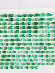 Piedras preciosas sueltas de Esmeralda natural Mezcla de corte Origen zambiano de buena calidad con un brillo excelente y un color agradable perfecto para la fabricación de joyas - Product Image 3