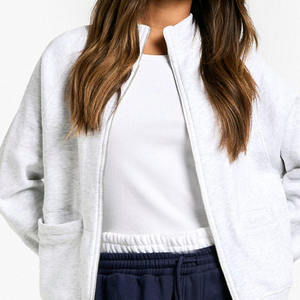 Vente en gros de vêtements deux pièces personnalisés pour femmes pour l'automne et l'hiver 2025 Nouveaux tricots pour femmes Pull à col rond avec fleurs - Product Image 4