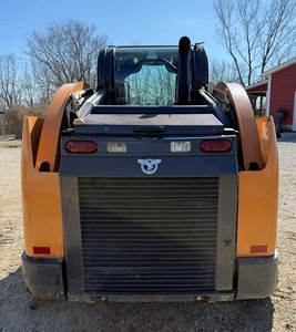 2017 Case TV380 <b>Track</b> Skid Steer: Maximum Power and Heavy-Duty Performance - Product Image 3