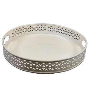 Meilleures ventes Plateau en métal doré Poignées Plateau de service décoratif de Noël moderne pour la maison Salon Art Ambiance Lifestyle - Product Image 2